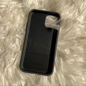 Otterbox Symmetry Series iPhone case